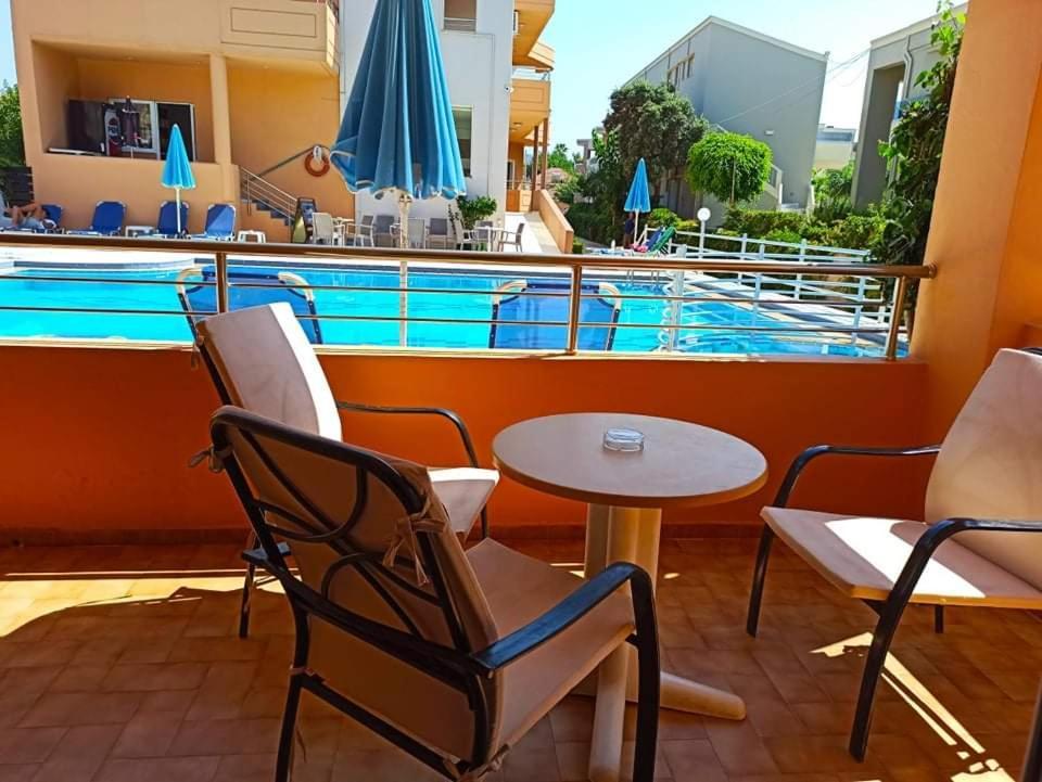 Hotel Mary Platanés 外观 照片